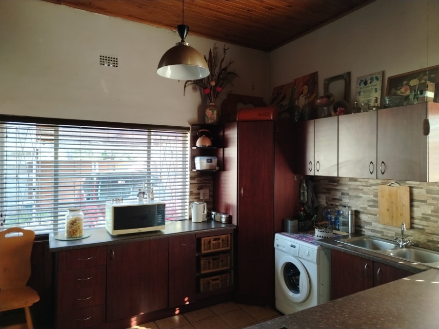 3 Bedroom Property for Sale in Bodorp North West